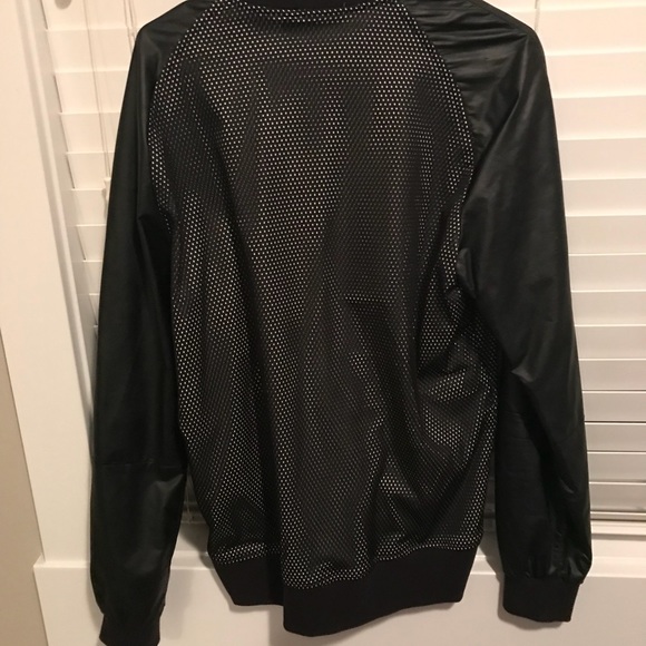 Black leather jacket - Picture 2 of 3